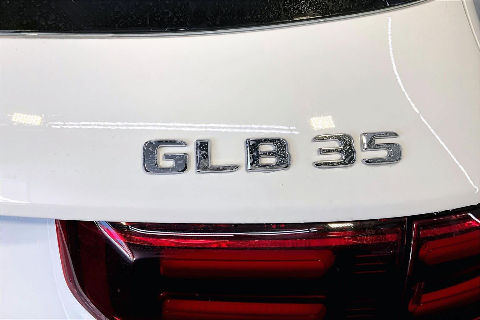 New 2026 Mercedes-Benz GLB 35 AMG 4MATIC image 6