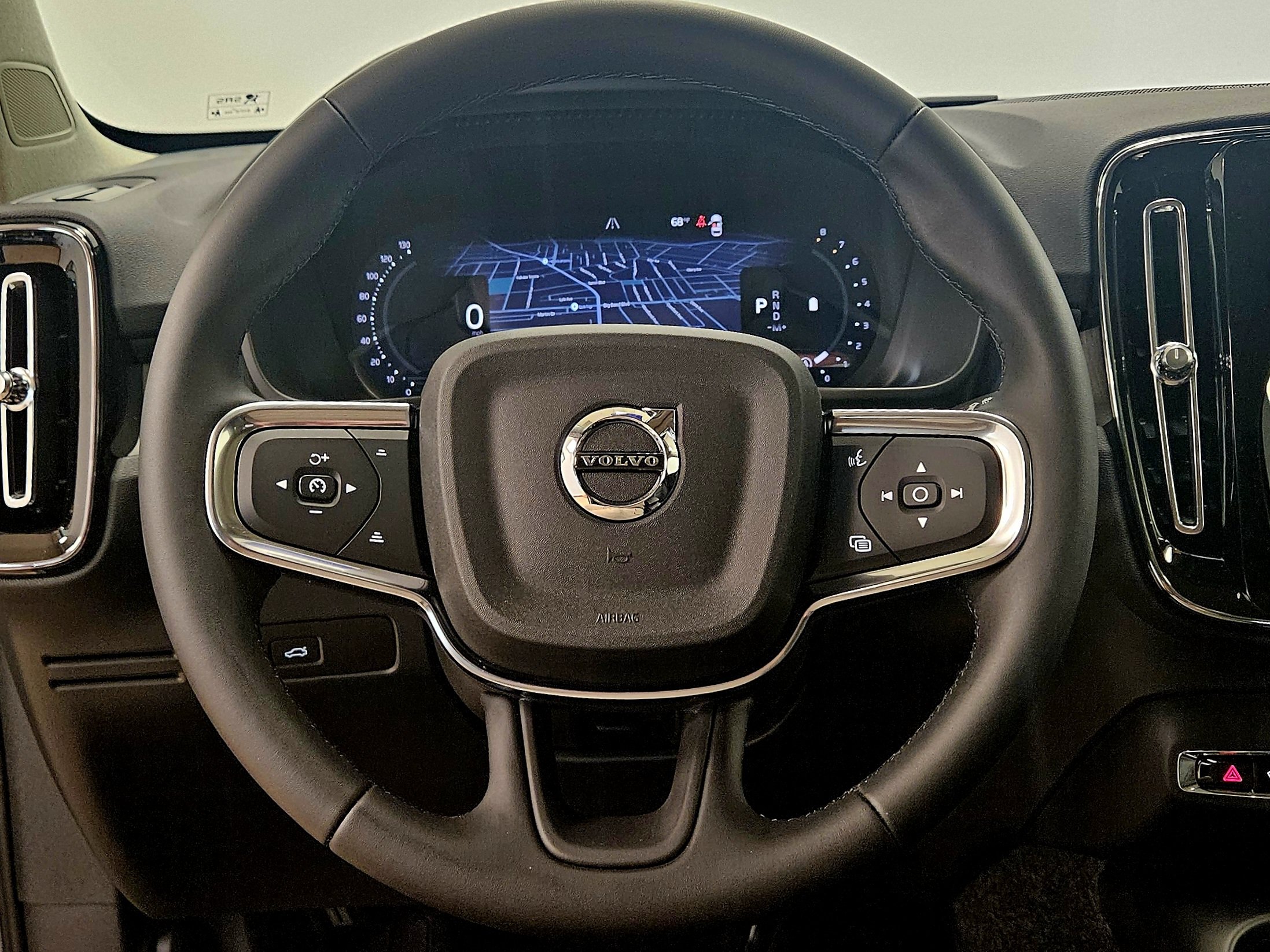 New 2026 Volvo XC40 B5 Ultra w/ Climate Package AWD/4WD image 40