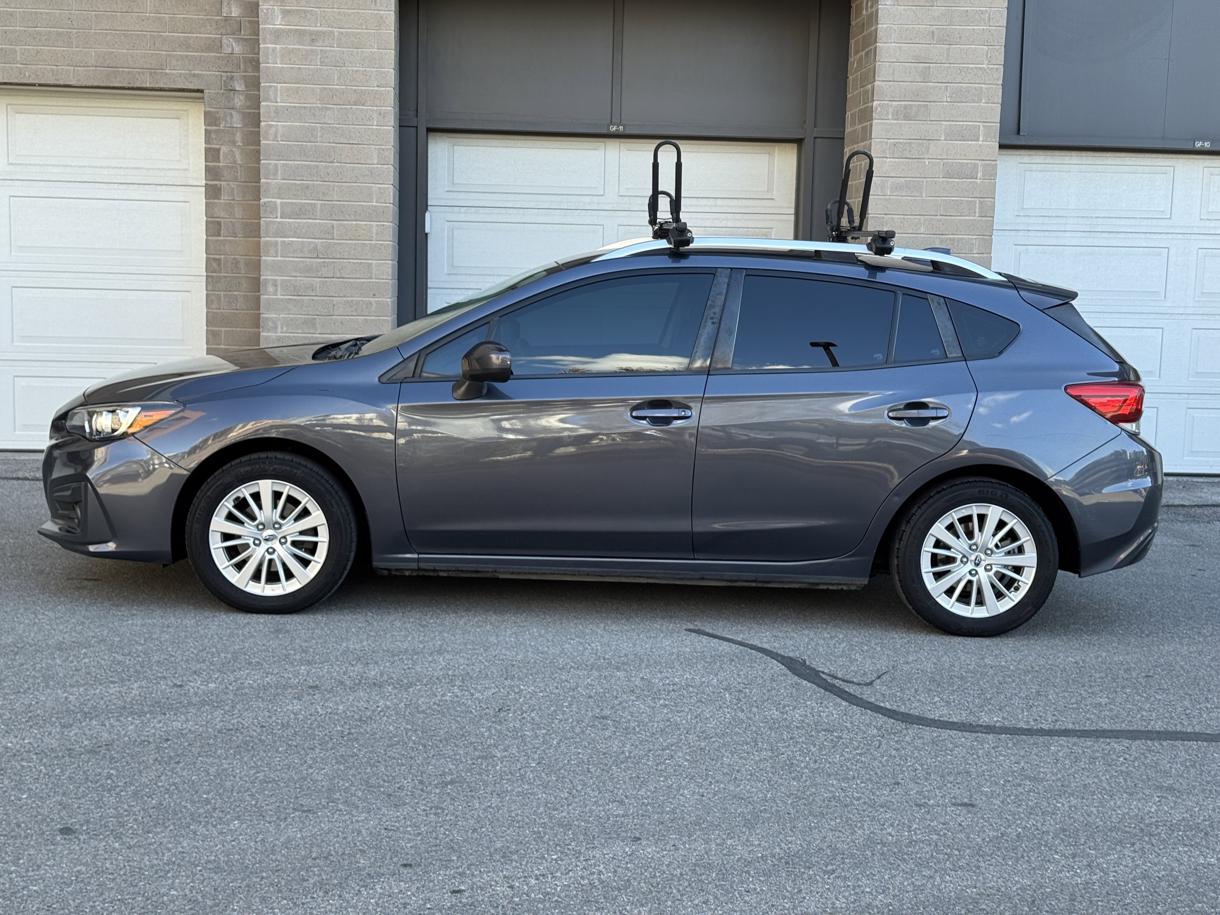 Used 2017 Subaru Impreza 2.0i Premium image 2