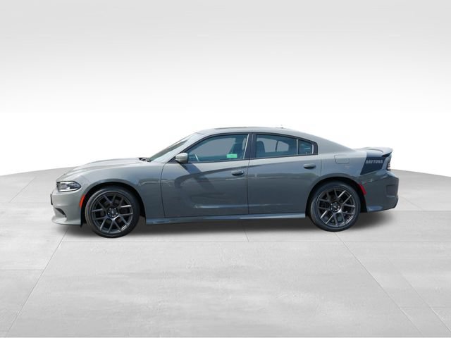Used 2017 Dodge Charger R/T RWD image 4