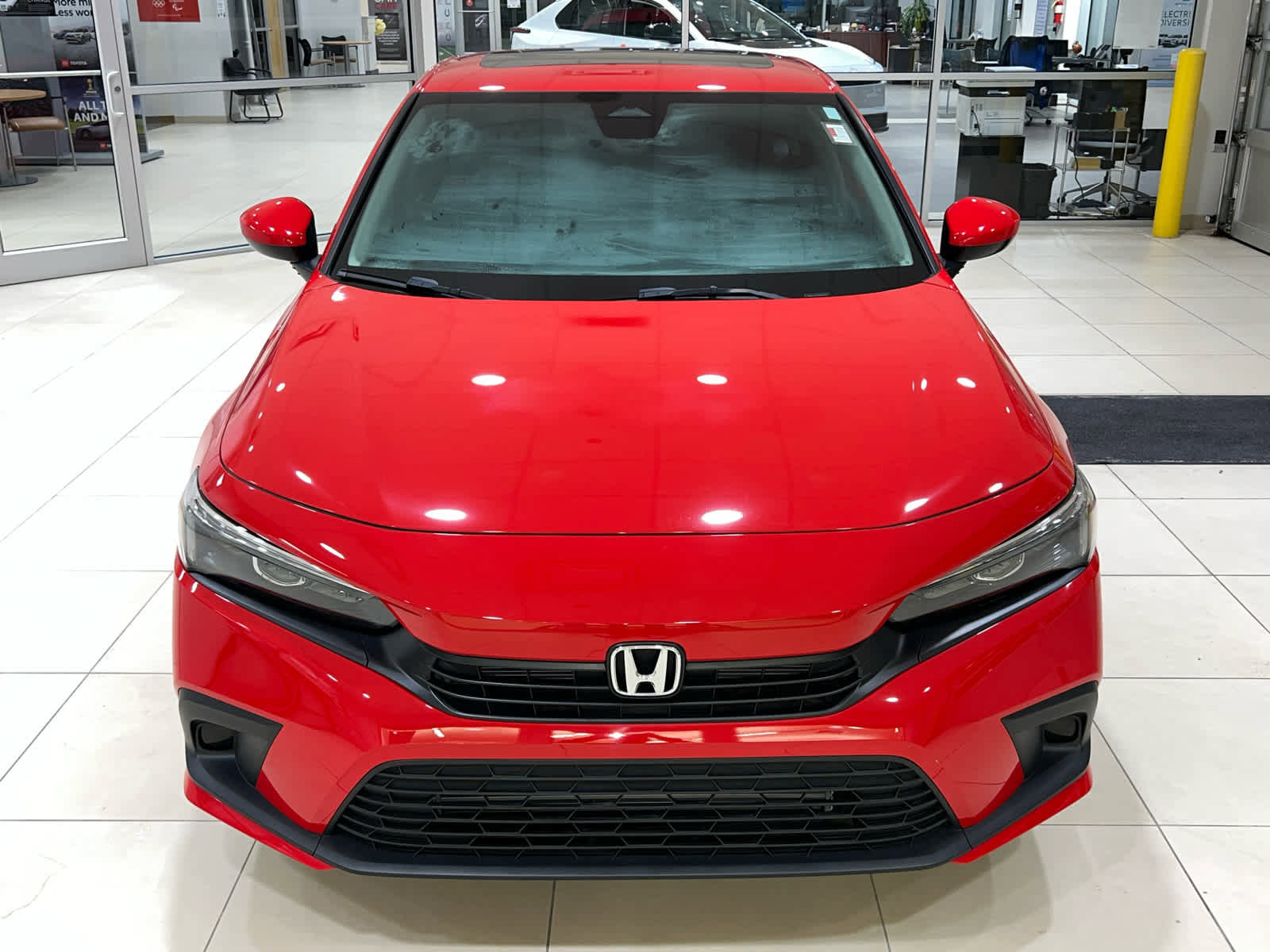 Used 2024 Honda Civic EX image 3