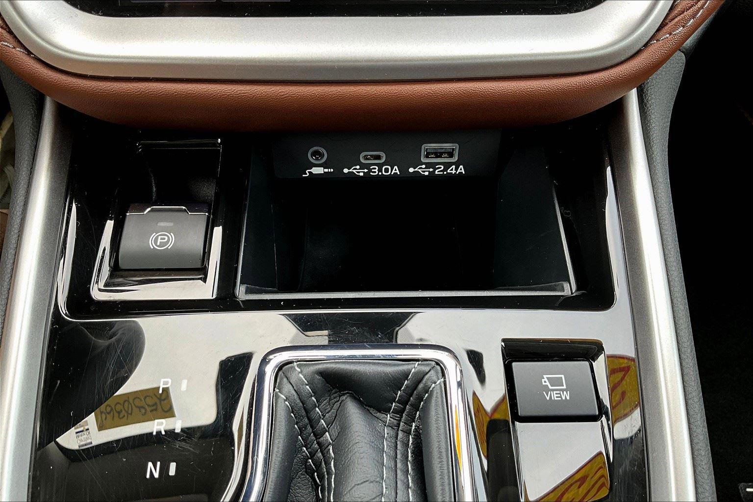 Used 2025 Subaru Outback Touring XT image 28