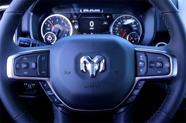 New 2026 RAM 1500 4x4 Crew Cab image 11