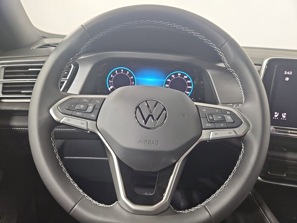 New 2026 Volkswagen Atlas Cross Sport SE image 14