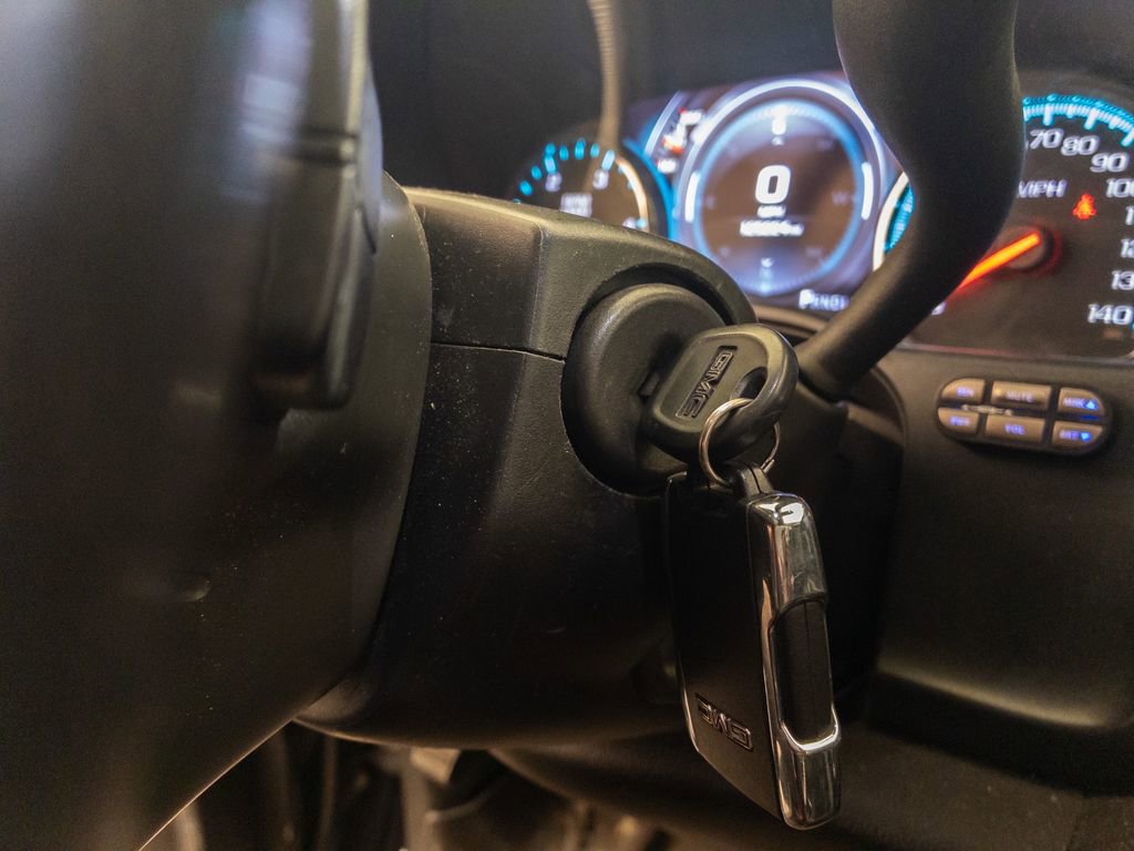 Used 2019 GMC Sierra 2500 Denali w/ Duramax Plus Package image 17