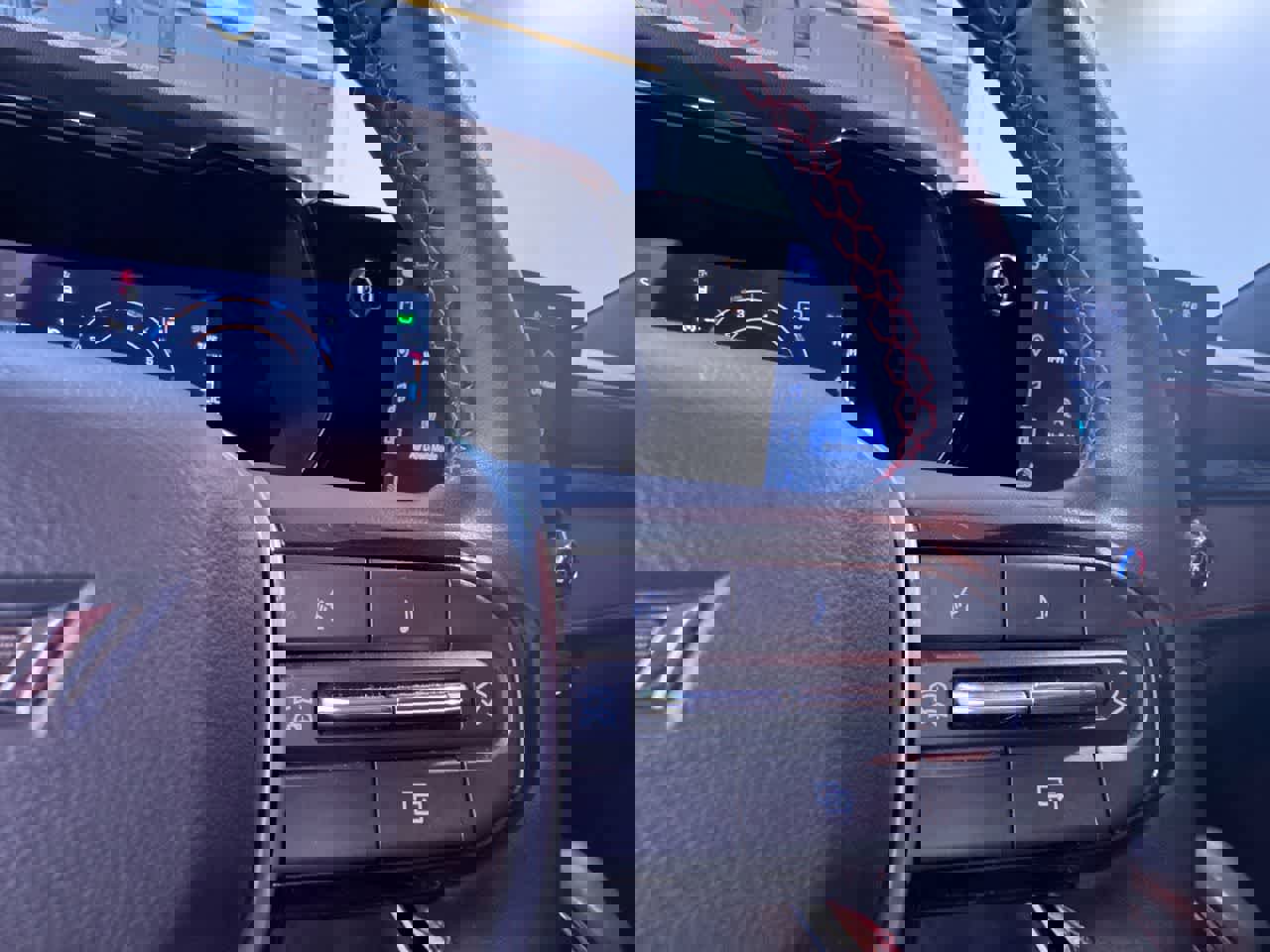 Used 2023 Chevrolet Colorado Z71 w/ Z71 Convenience Package 2 image 20