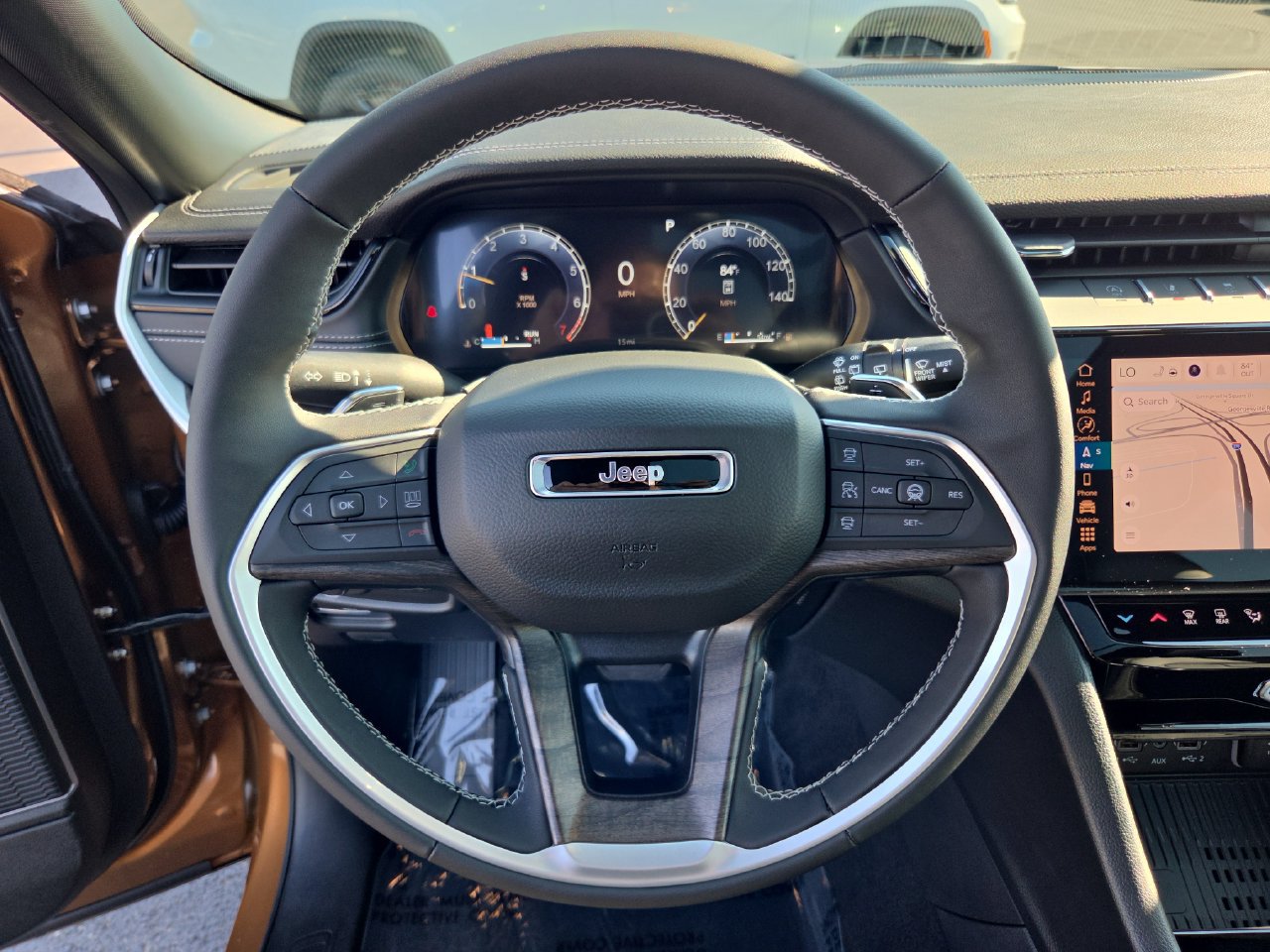 New 2027 Jeep Grand Cherokee Limited AWD/4WD image 6
