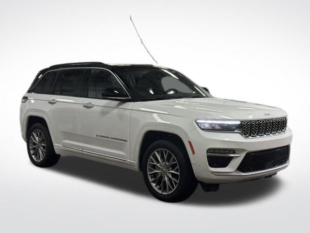 Certified 2025 Jeep Grand Cherokee Summit AWD/4WD image 5