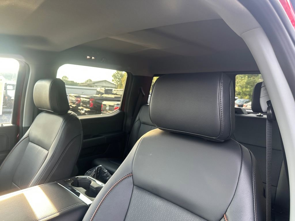 New 2026 Ford F250 Lariat w/ Lariat Premium Package image 18