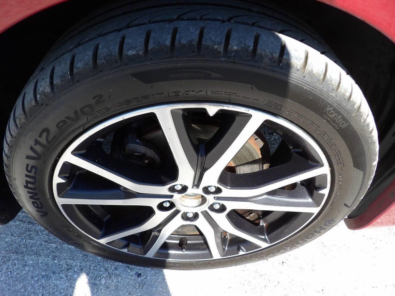 Used 2017 Subaru Impreza 2.0i Limited image 13