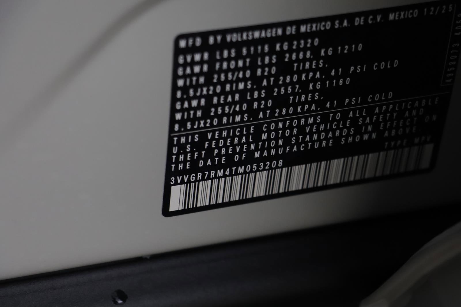 New 2026 Volkswagen Tiguan SE R-Line image 23