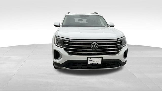 Used 2024 Volkswagen Atlas SE AWD/4WD image 3
