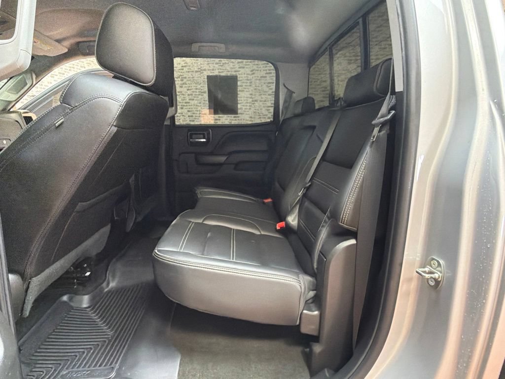 Used 2018 GMC Sierra 2500 Denali w/ Duramax Plus Package AWD/4WD image 13