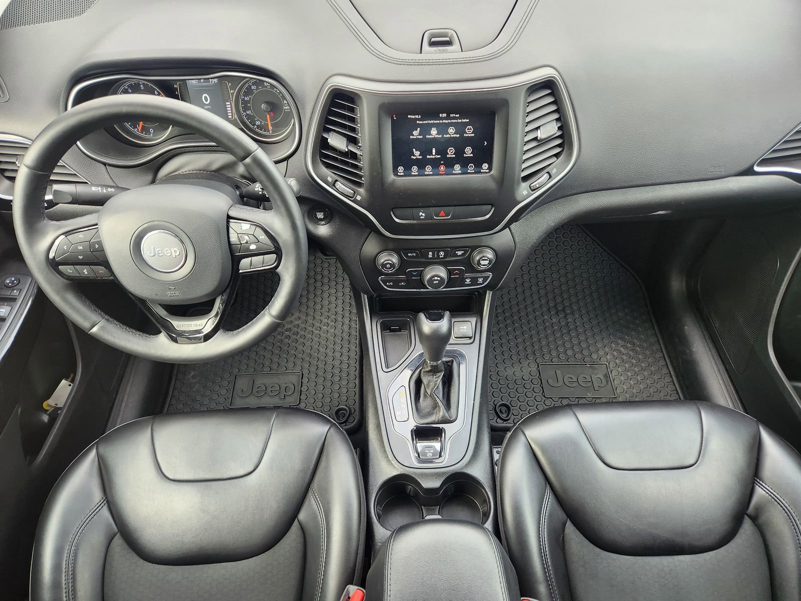 Used 2019 Jeep Cherokee Latitude Plus image 29