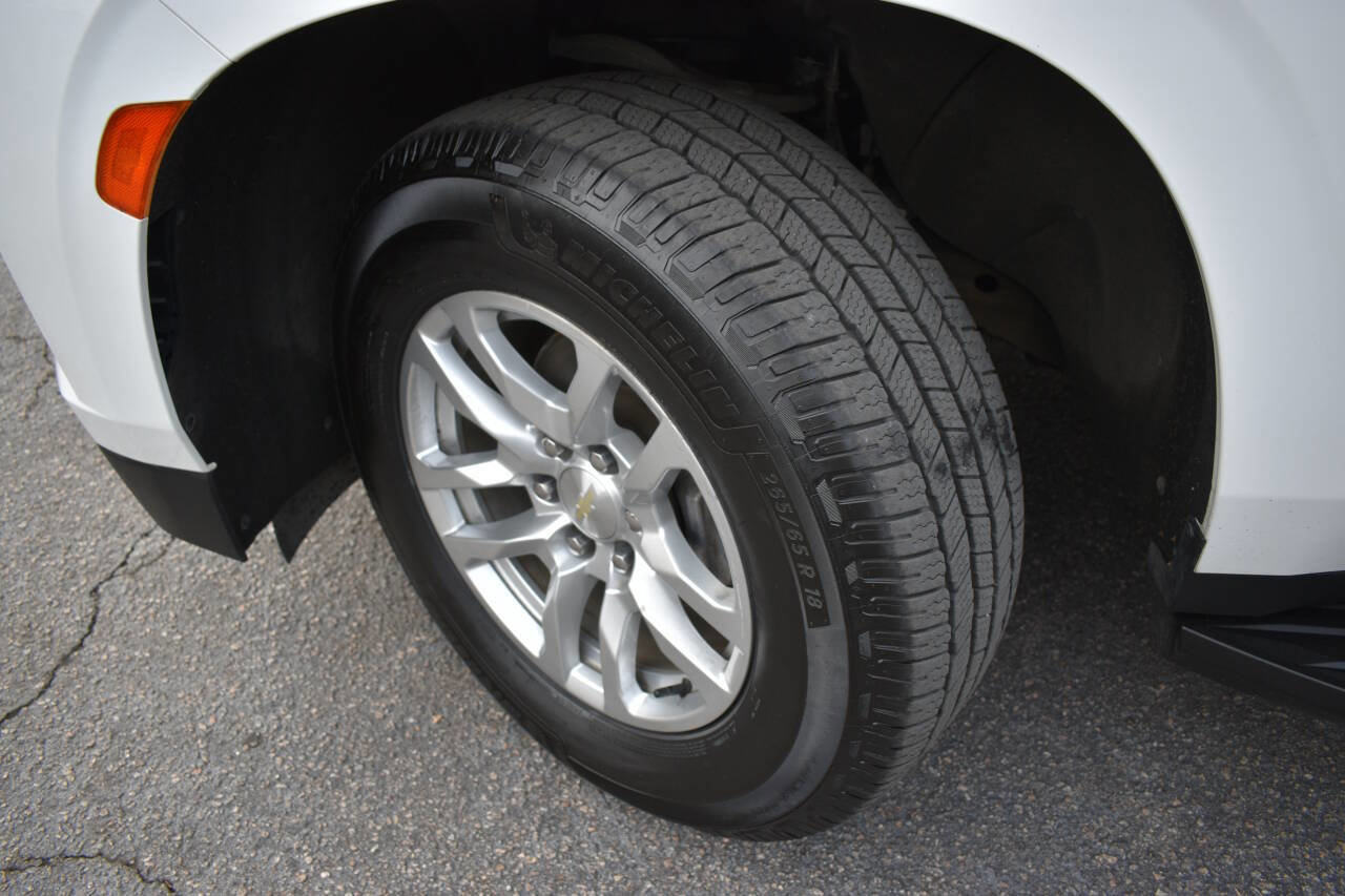 Used 2021 Chevrolet Suburban LT image 43