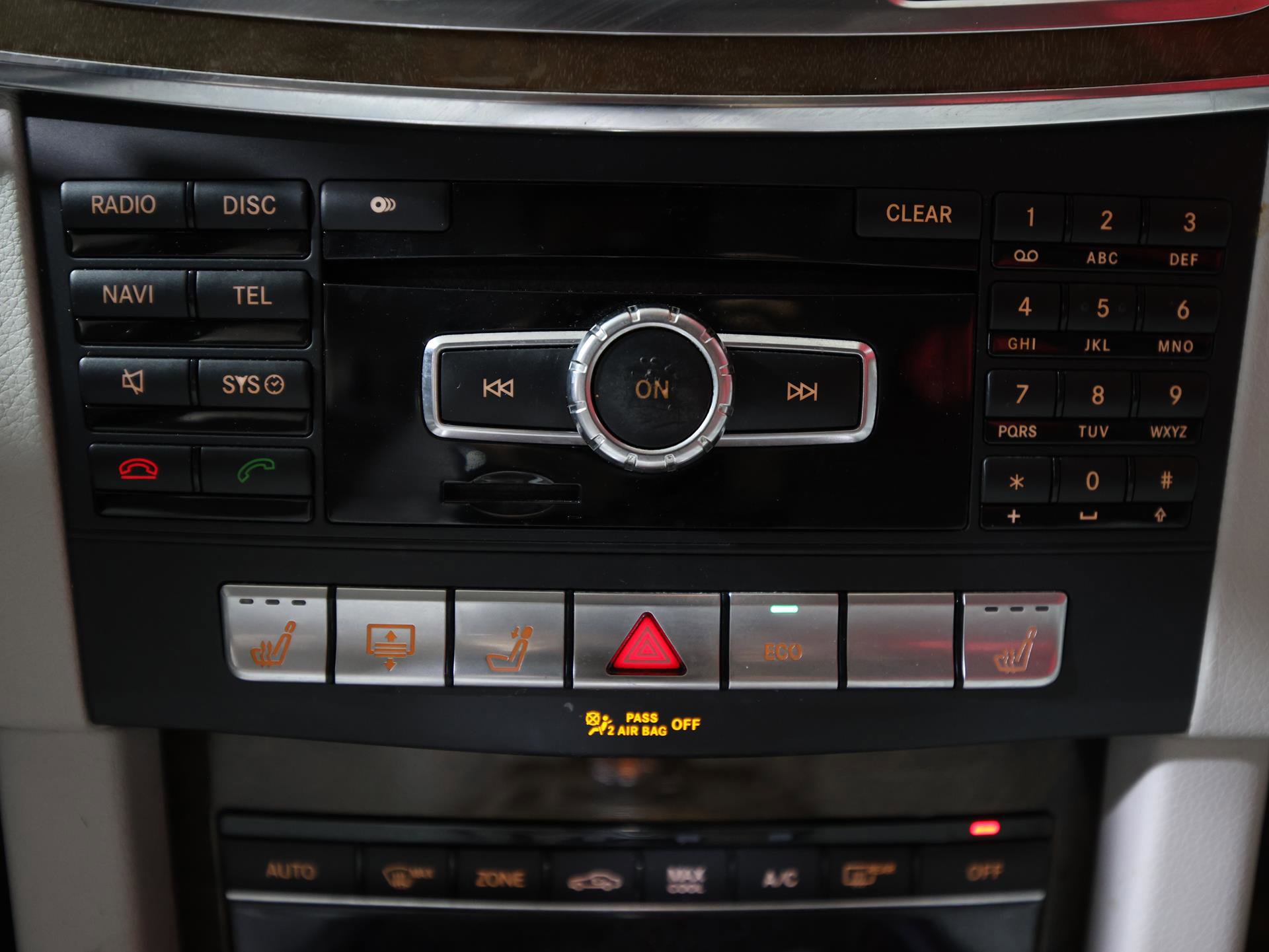 Used 2014 Mercedes-Benz E 350 w/ Premium 1 Package image 20