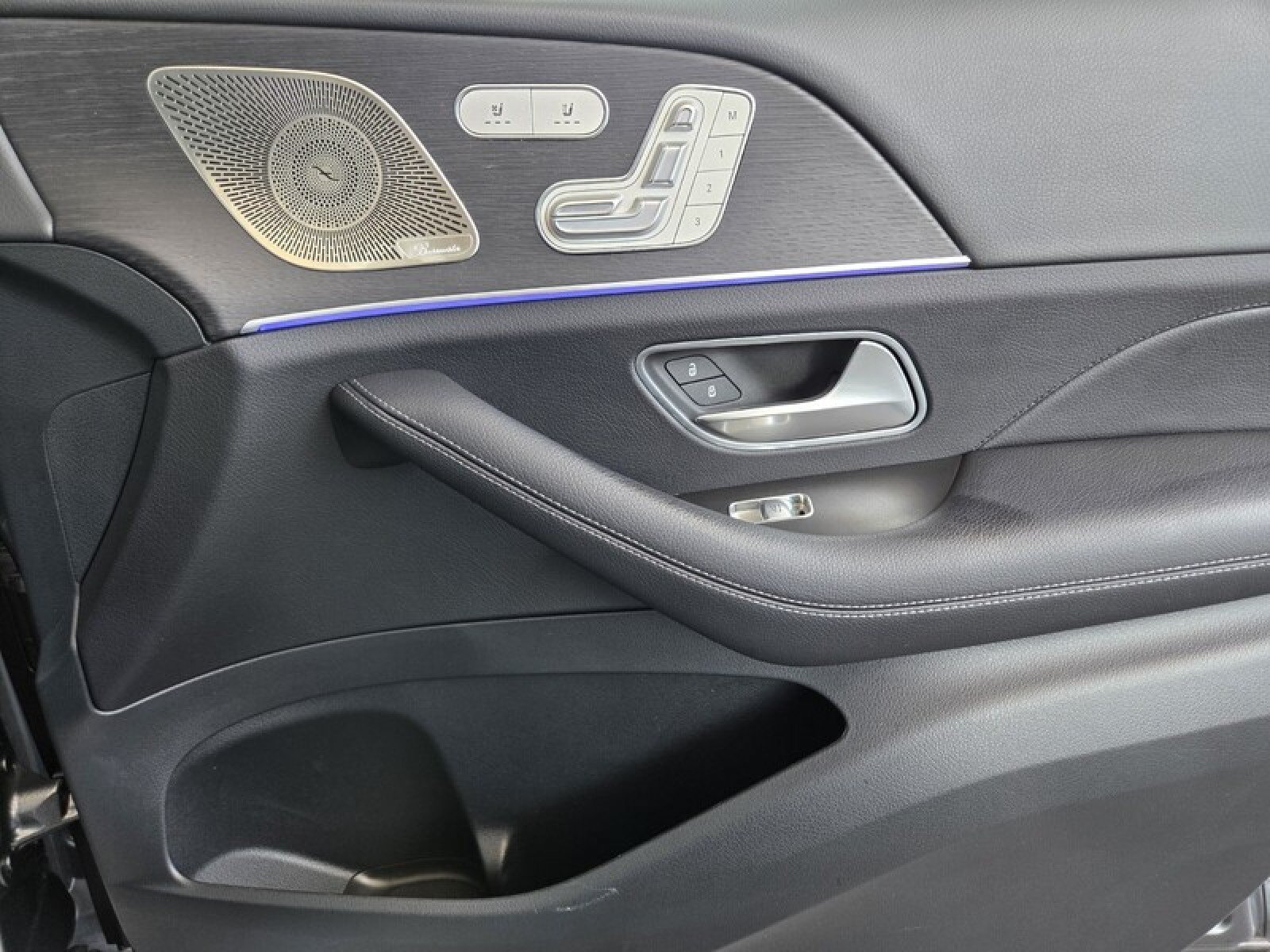 Certified 2025 Mercedes-Benz GLE 580 4MATIC image 22