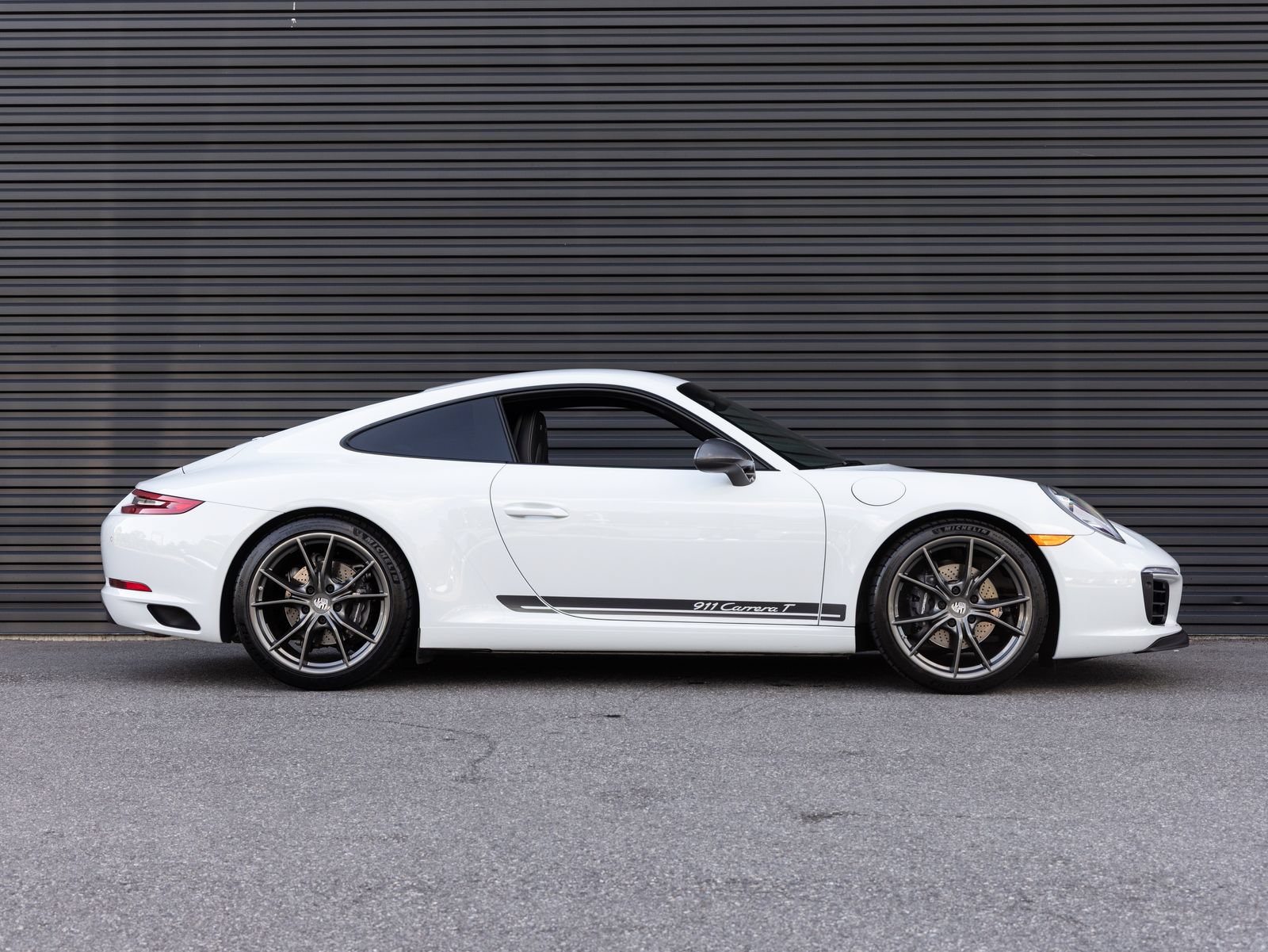 Certified 2018 Porsche 911 Carrera T RWD image 8