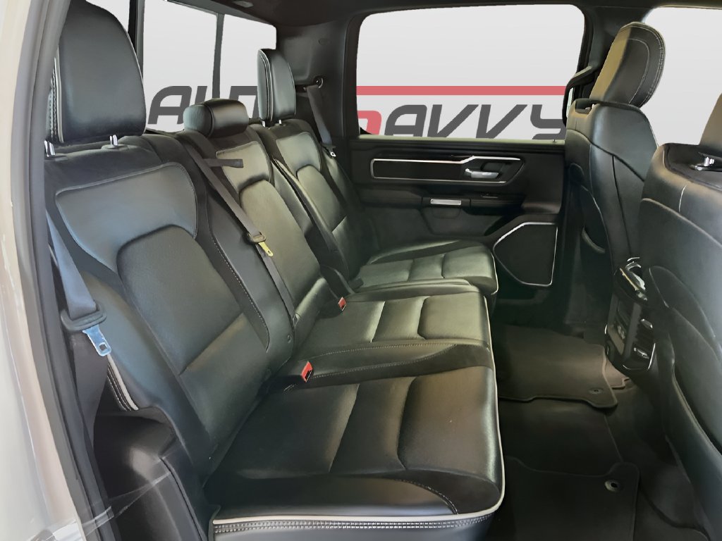 Used 2022 RAM 1500 Laramie AWD/4WD image 28