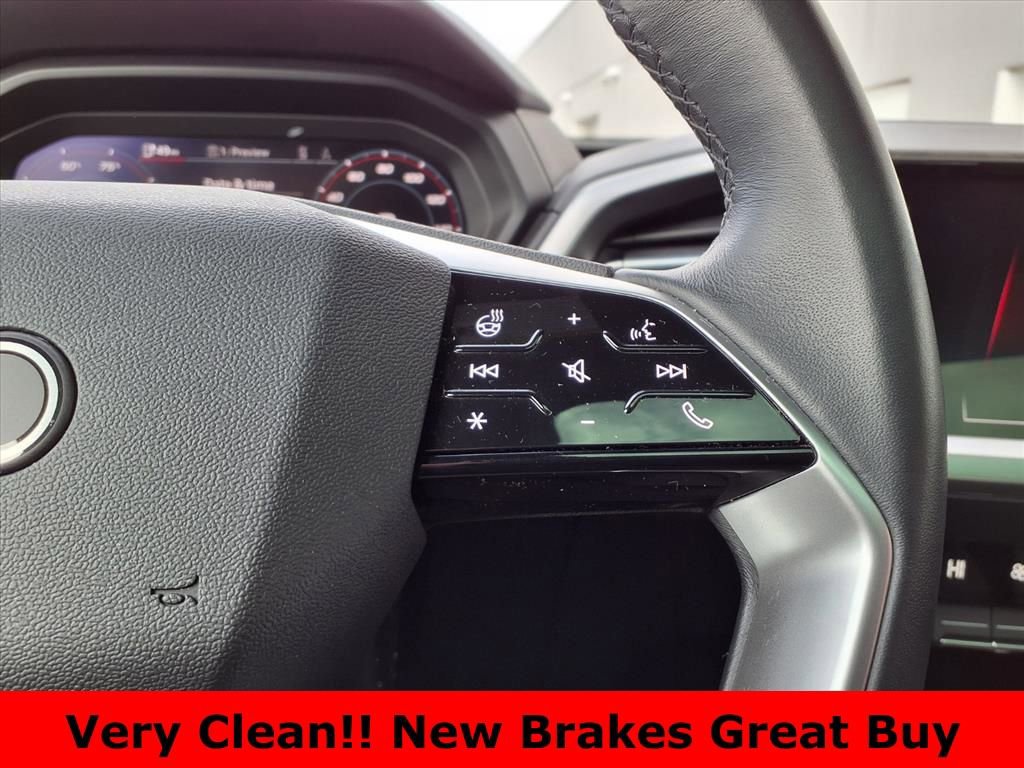 Used 2023 Audi Q4 e-tron Premium Plus w/ Premium Plus image 15