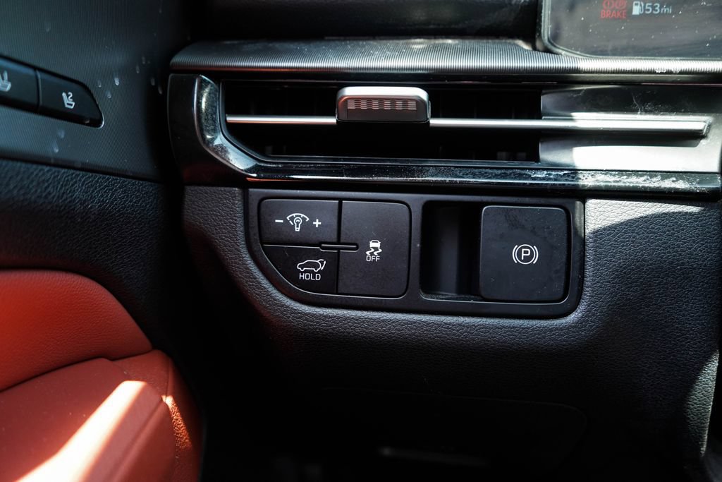 Used 2026 Kia Sportage SX FWD image 32