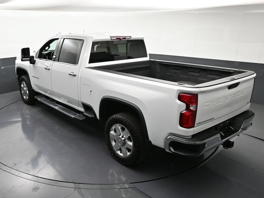 Used 2022 Chevrolet Silverado 2500 LTZ w/ LTZ Plus Package AWD/4WD image 17