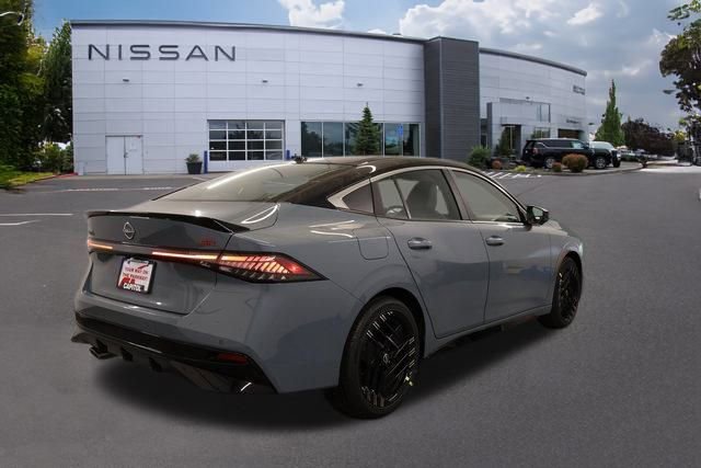 New 2026 Nissan Sentra SR w/ SR Premium Package image 2