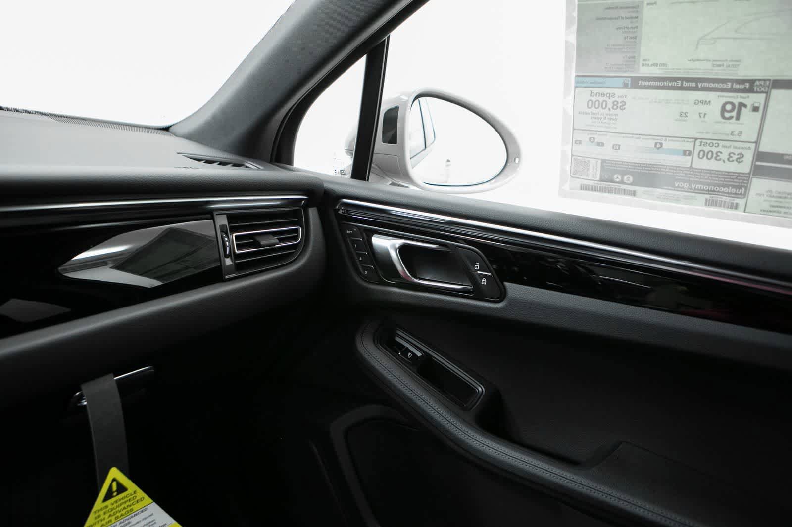New 2026 Porsche Macan S AWD/4WD image 30