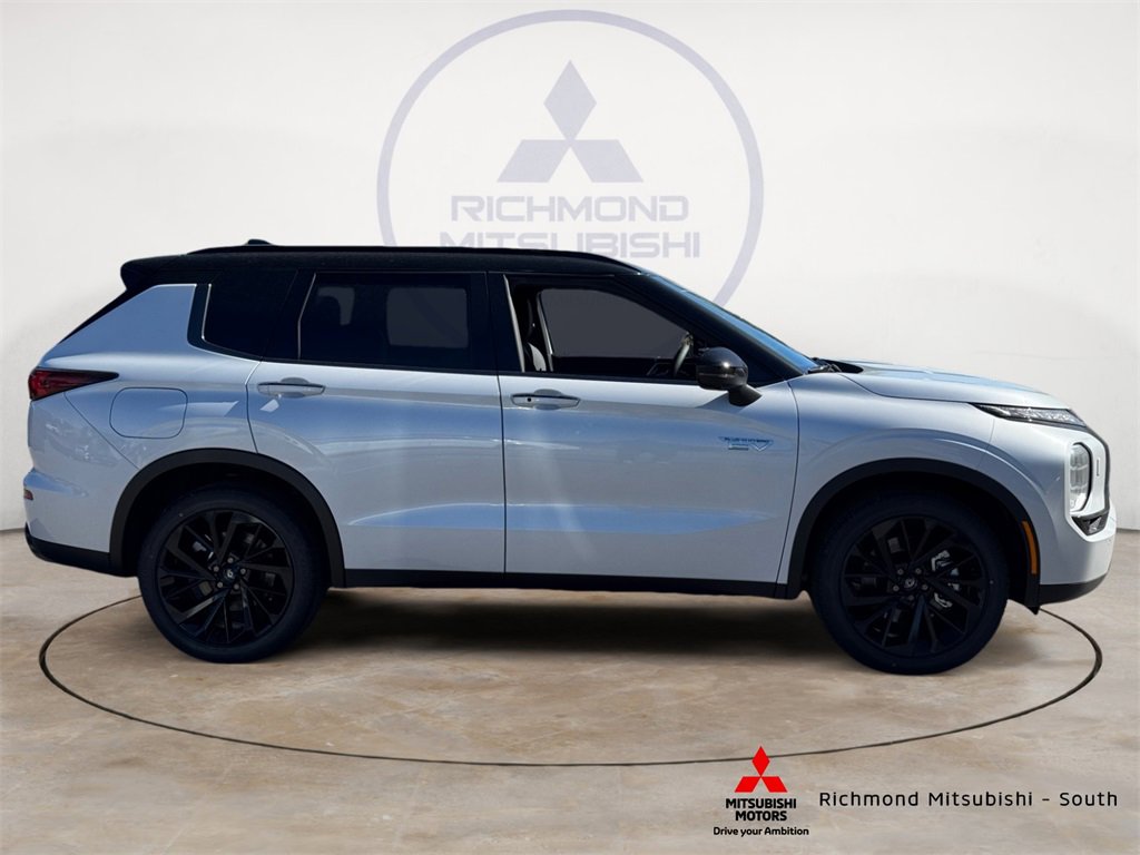 New 2025 Mitsubishi Outlander SEL Black Edition video 2