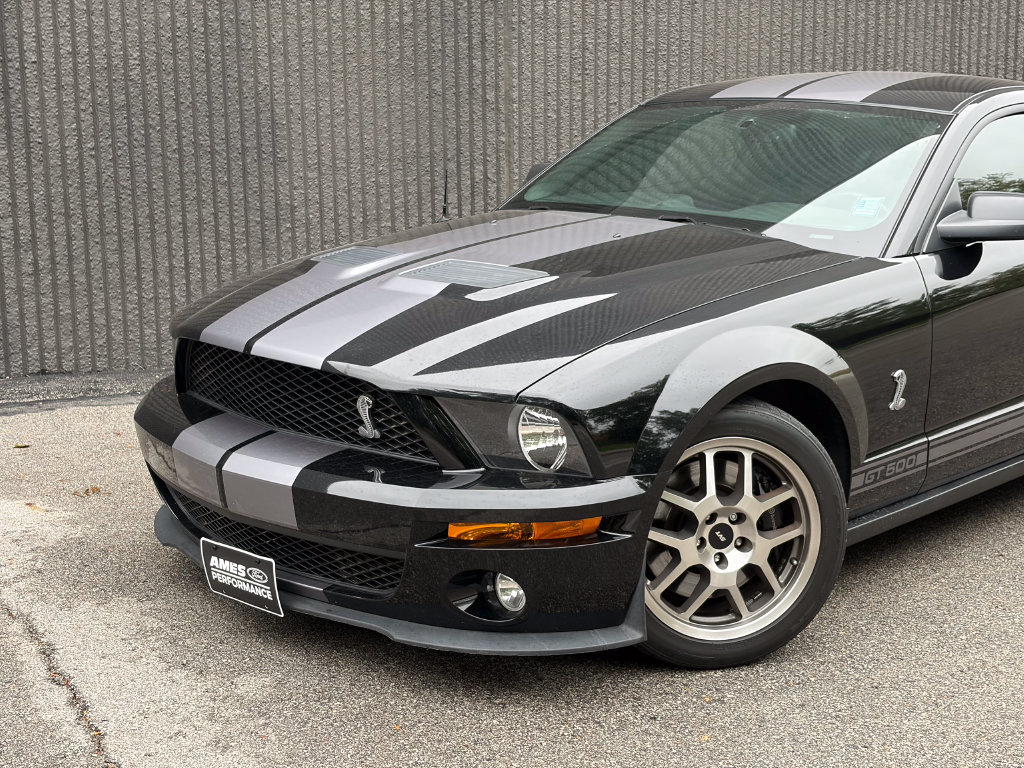 Used 2007 Ford Mustang Shelby GT500 RWD image 2