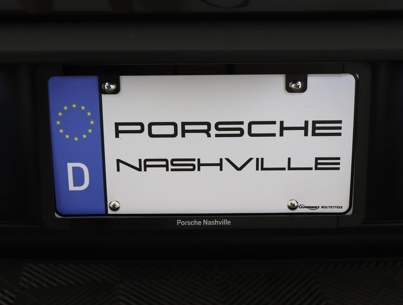 Certified 2025 Porsche Macan Electric RWD image 40