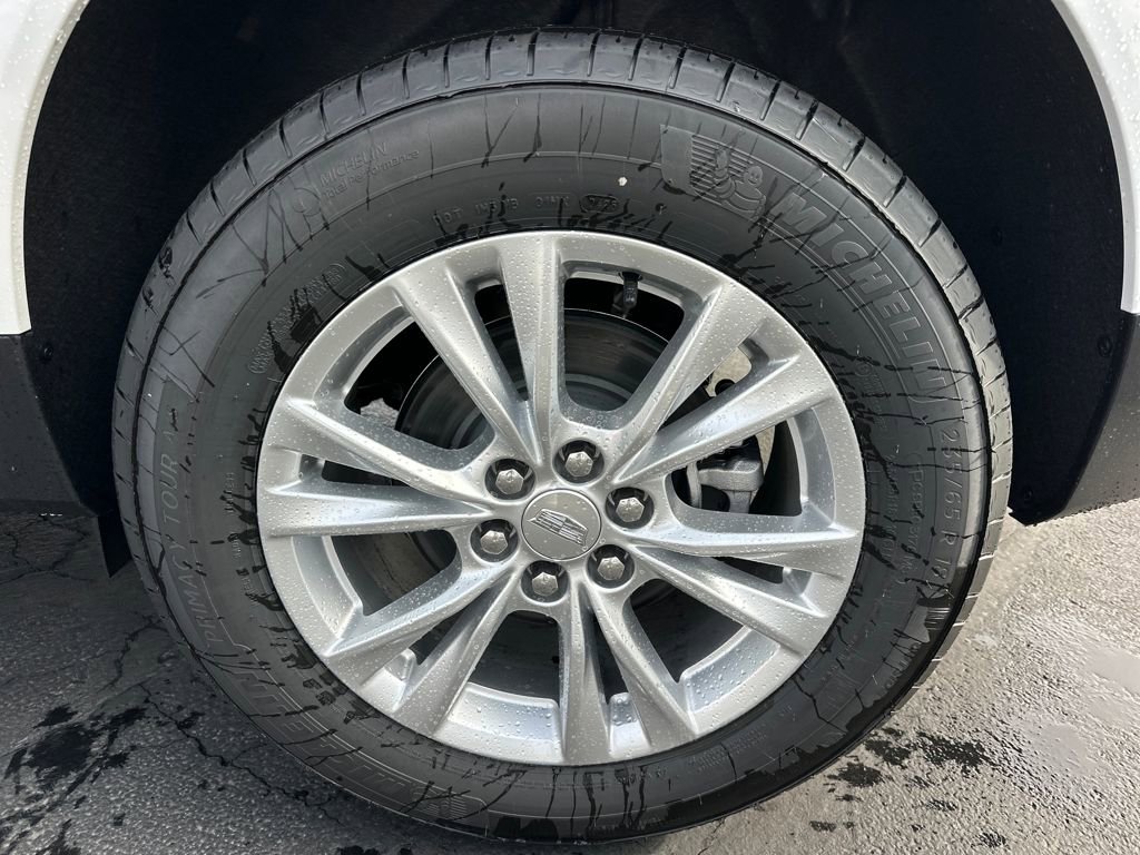 New 2026 Cadillac XT5 Luxury w/ LPO, Floor Liner Package image 24