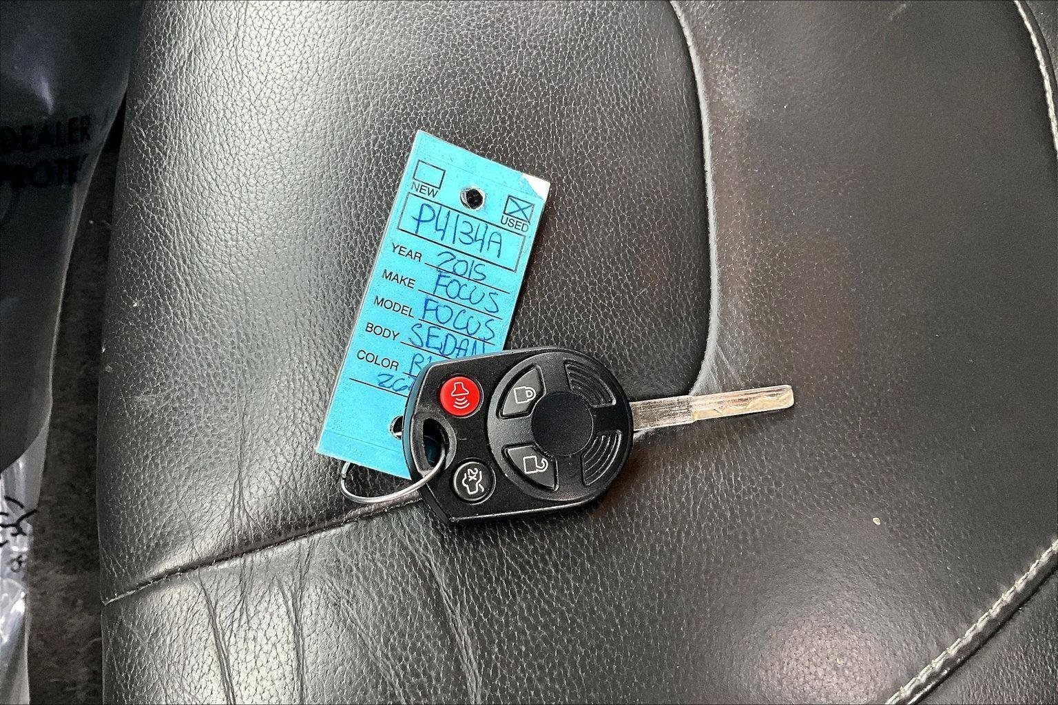 Used 2015 Ford Focus SE w/ Equipment Group 201A image 11