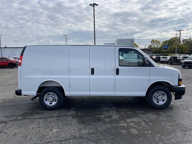New 2025 Chevrolet Express 2500 w/ Driver Convenience Package image 2