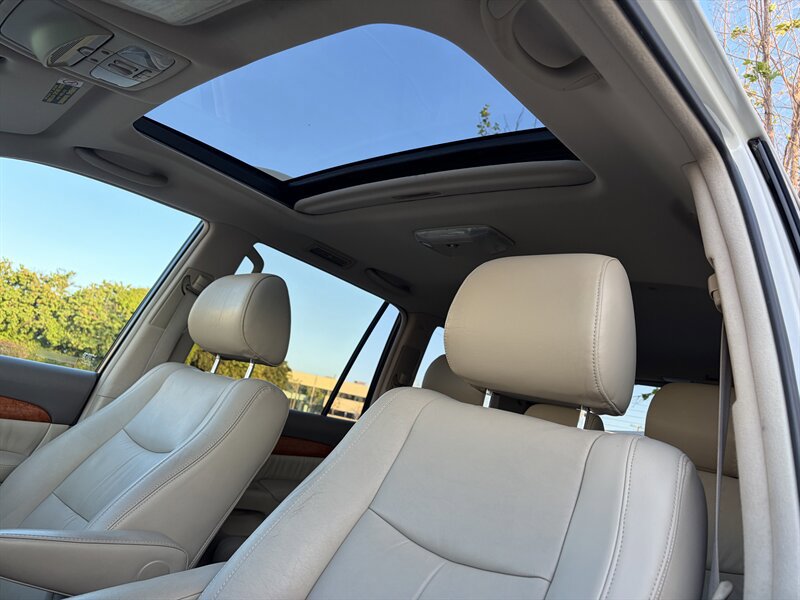 Used 2004 Lexus GX 470 image 15