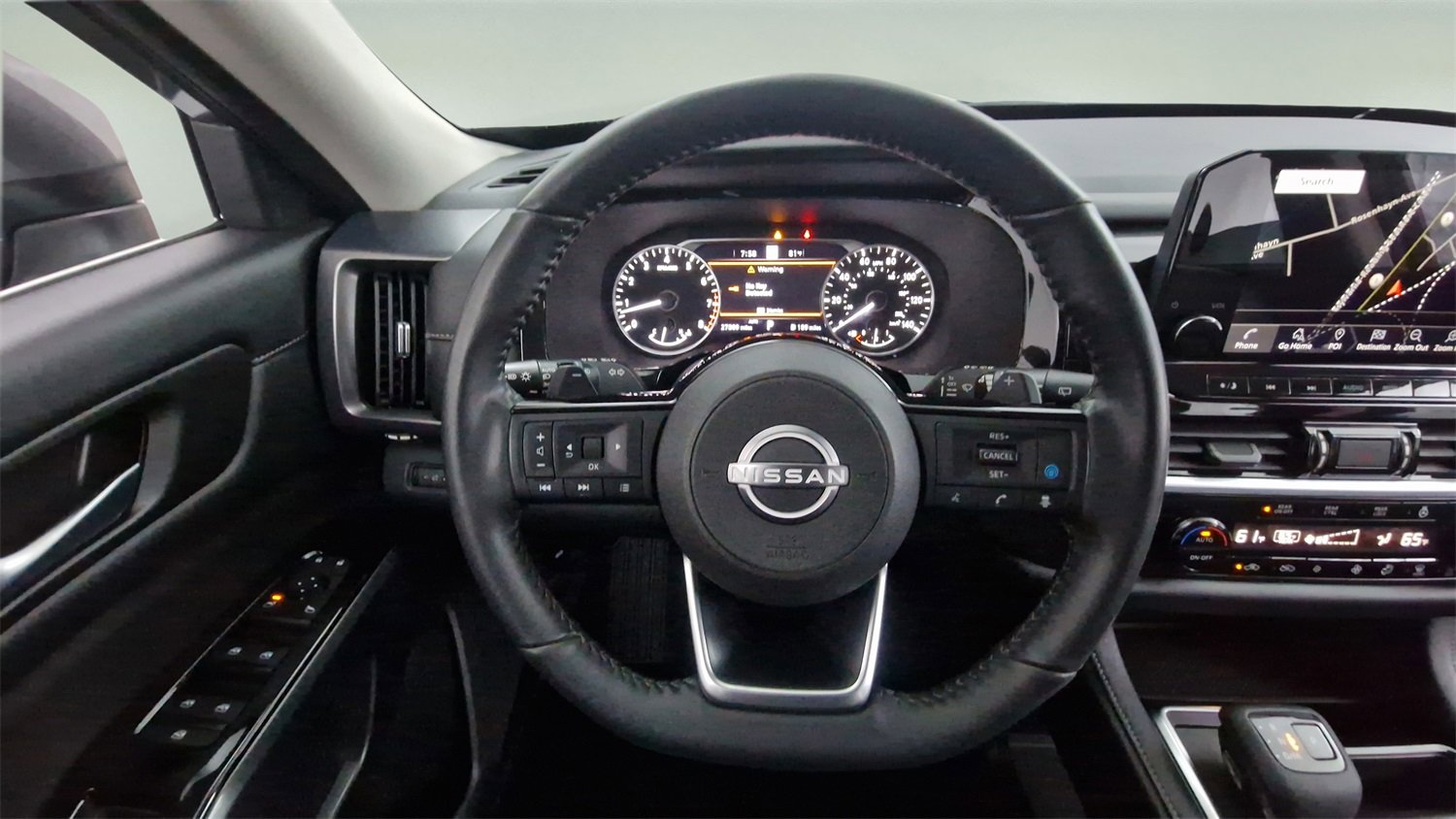 Used 2022 Nissan Pathfinder SL image 11