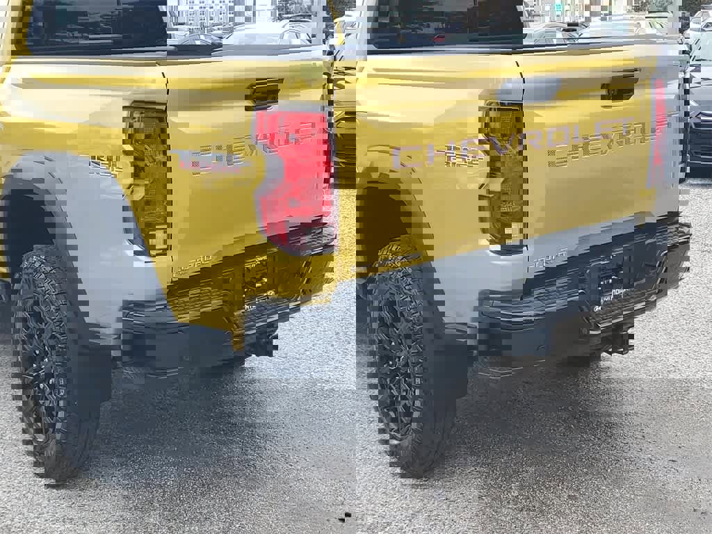 Used 2023 Chevrolet Colorado Trail Boss w/ Technology Package image 7