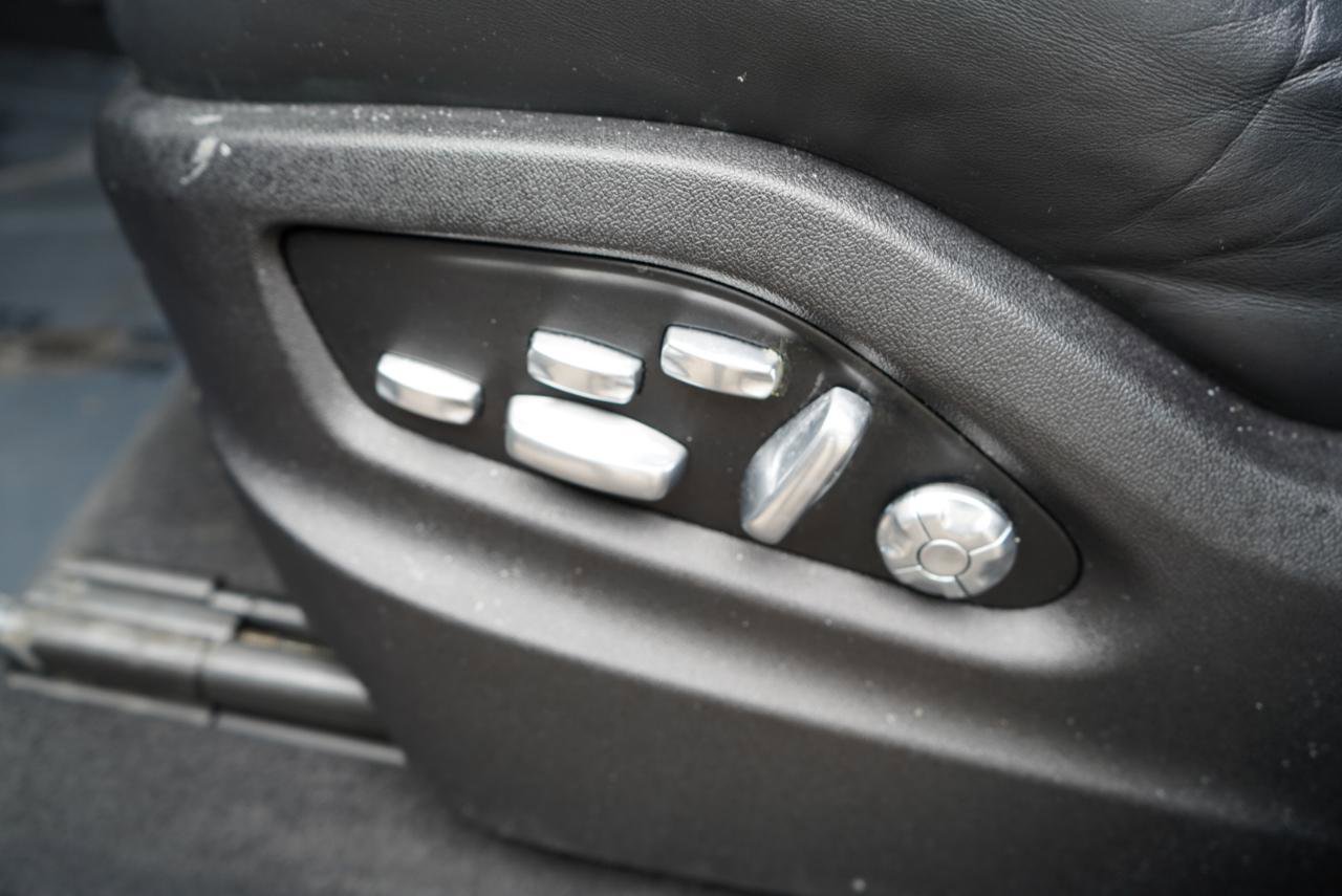 Used 2021 Porsche Cayenne Turbo image 30