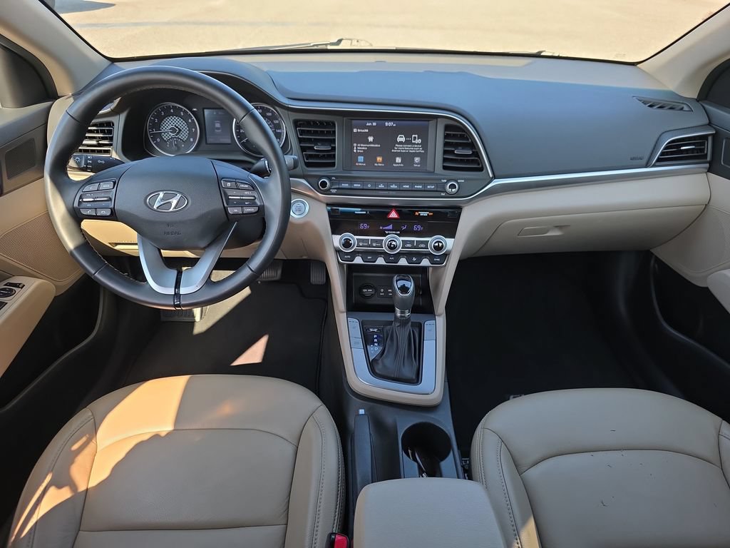 Used 2019 Hyundai Elantra Value Edition w/ Winter Weather Package FWD image 13