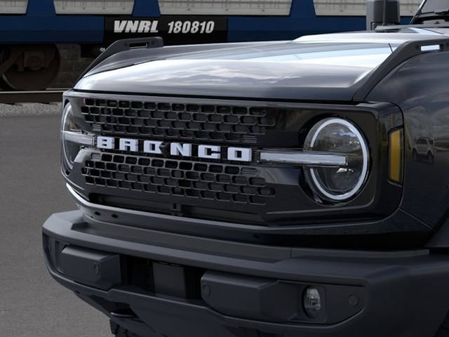 New 2026 Ford Bronco Outer Banks AWD/4WD image 19