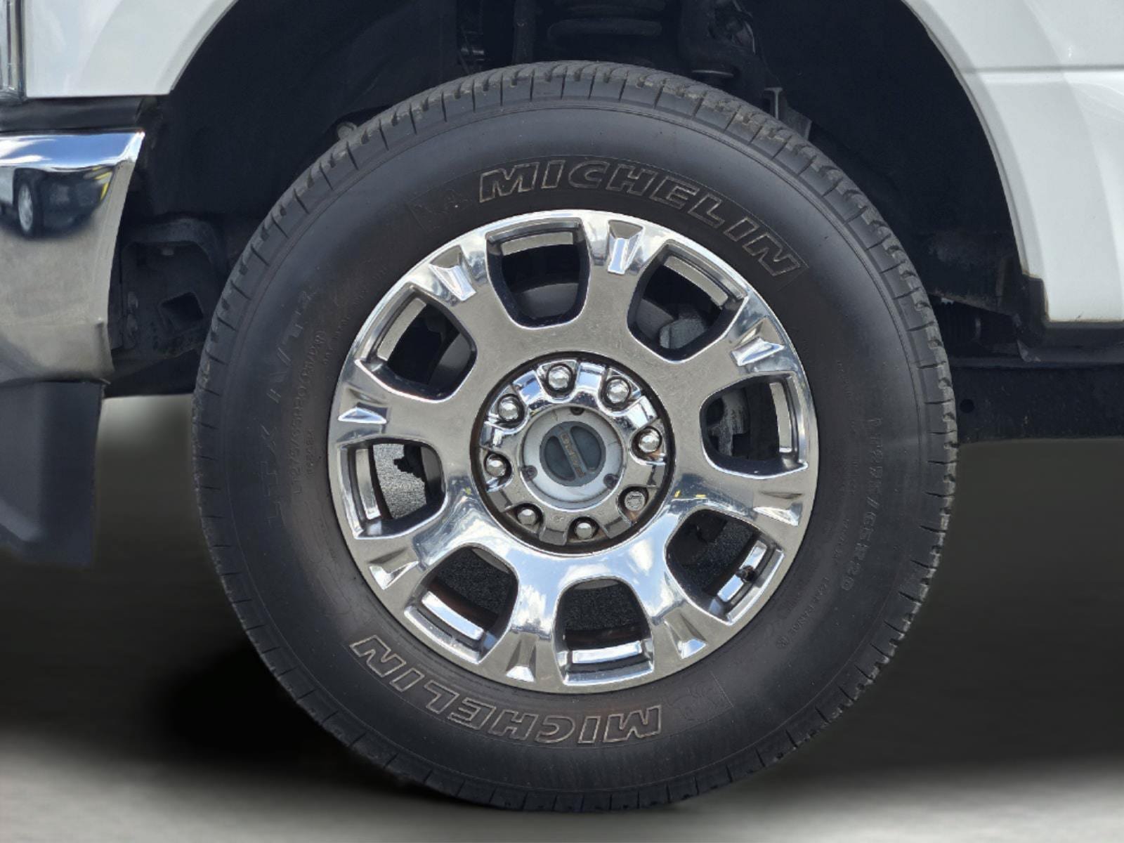 Certified 2022 Ford F350 King Ranch w/ Chrome Package AWD/4WD image 11