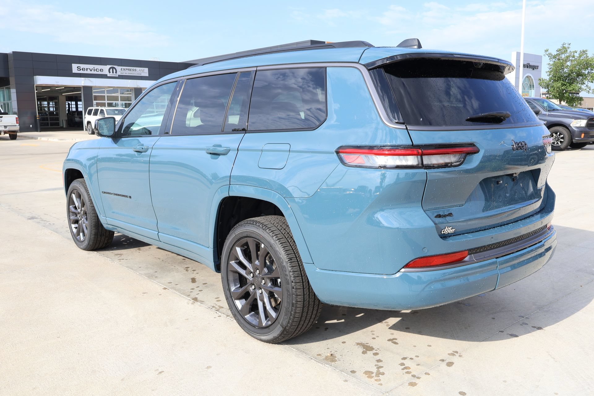 New 2026 Jeep Grand Cherokee L Limited AWD/4WD image 23