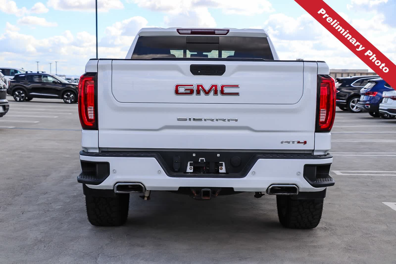Used 2020 GMC Sierra 1500 AT4 w/ AT4 Premium Package AWD/4WD image 7