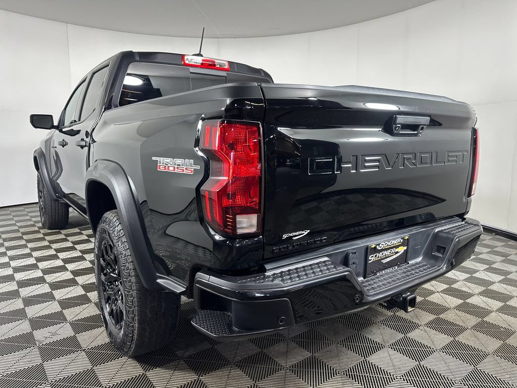 Used 2026 Chevrolet Colorado Trail Boss AWD/4WD image 3