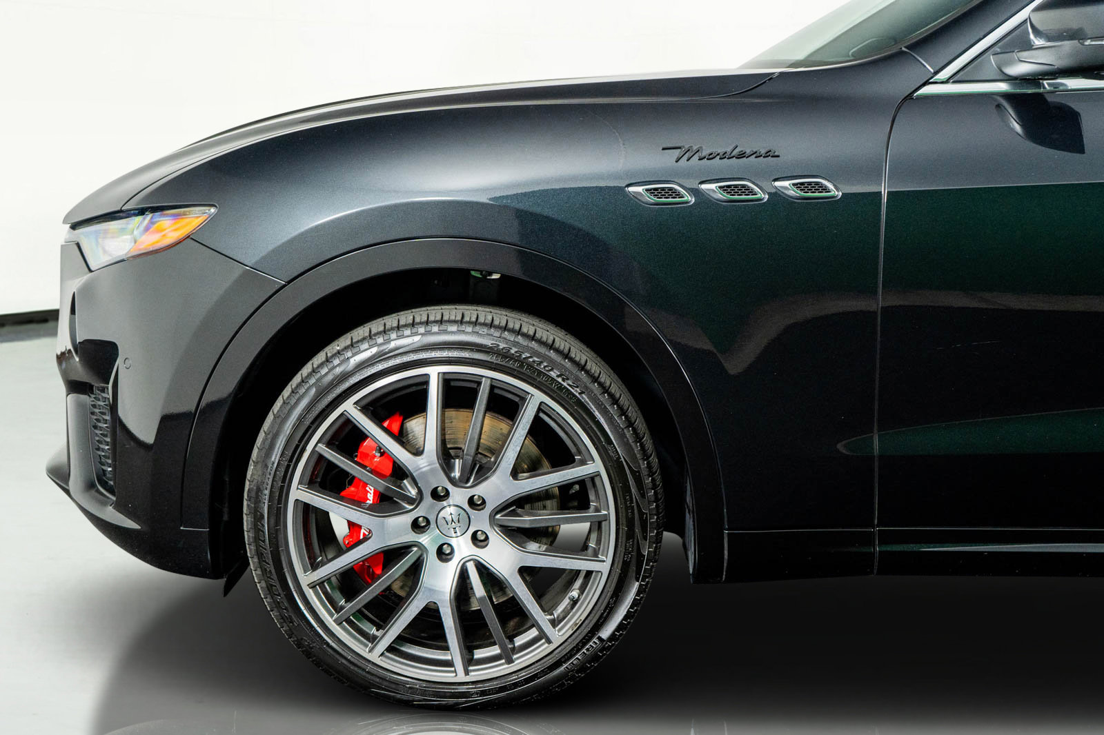 Used 2022 Maserati Levante Modena image 63