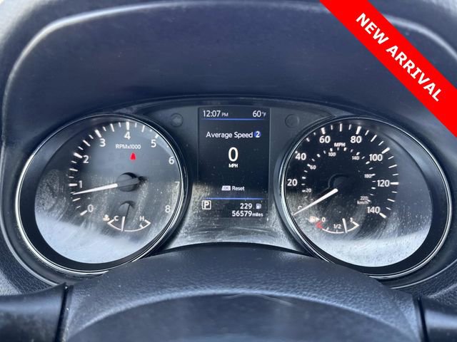 Used 2020 Nissan Rogue SV image 30