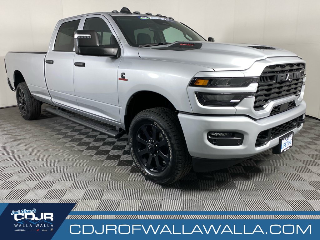 New 2026 RAM 2500 Tradesman AWD/4WD image 1