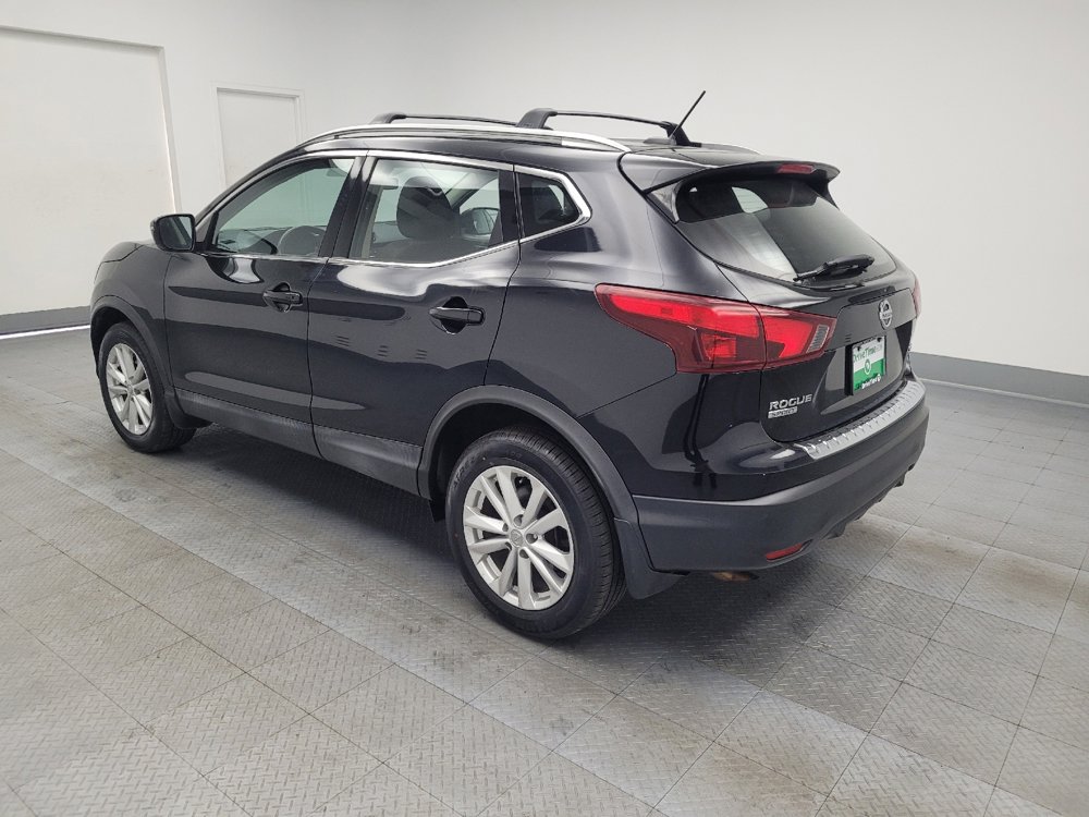 Used 2018 Nissan Rogue Sport SV image 5