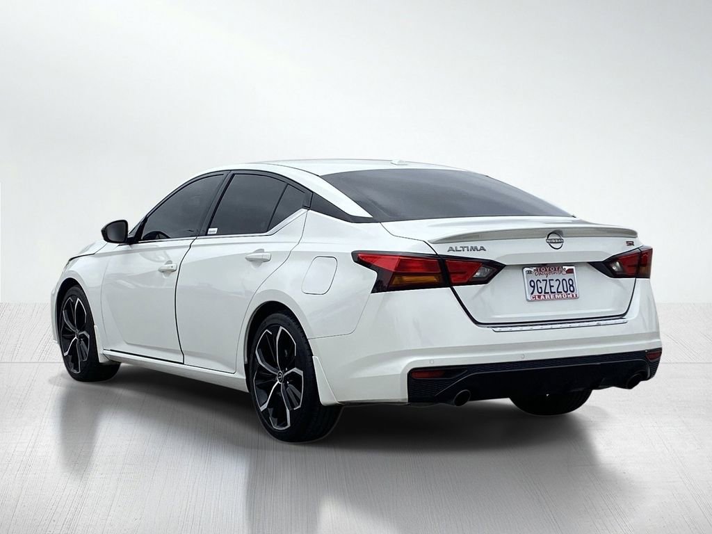 Used 2023 Nissan Altima 2.5 SR w/ SR Premium Package FWD image 4