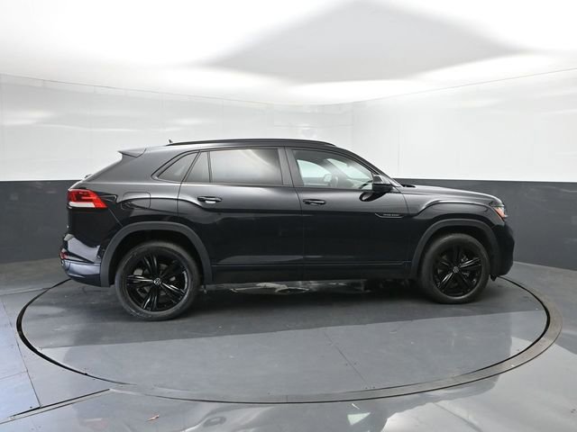 Certified 2023 Volkswagen Atlas Cross Sport SEL R-Line image 15